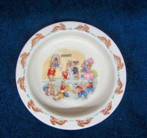Royal doulton bunnykins - doulton,